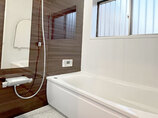 バスルームリフォーム快適に使用できる、新居のバスルームとキッチン