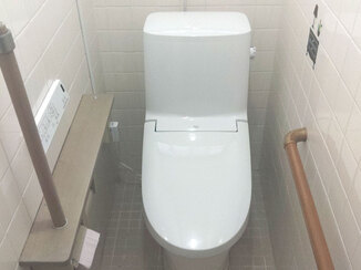トイレリフォーム お掃除のストレスを軽減した、手洗い無し仕様の一体型トイレ  